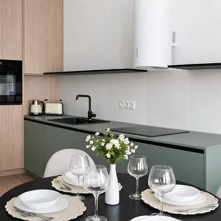 Luxury Infiniti - Free Parking Apartment Pressburg