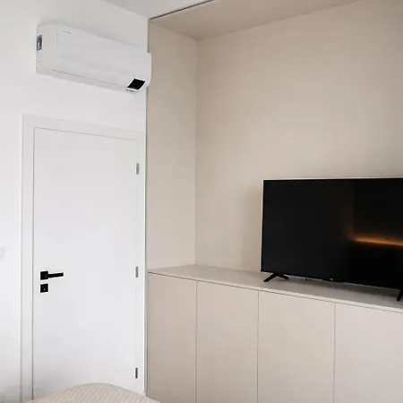 Luxury Infiniti - Free Parking Apartment Pressburg